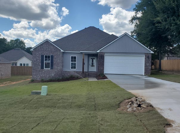 10 Harvard Oak, Hattiesburg, MS 39402