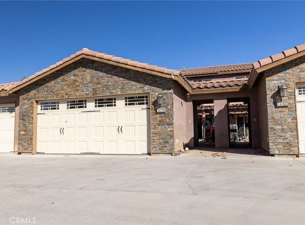 14176 Kiowa, Apple Valley, CA 92307