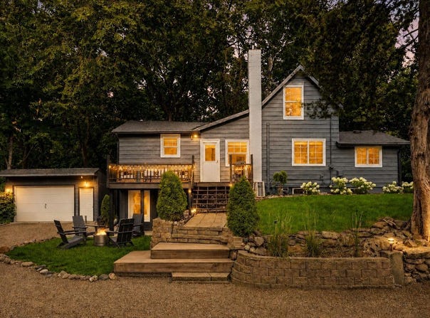 20860 Excelsior Boulevard, Excelsior, MN 55331