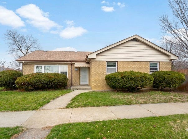 4249 Custer Avenue, Lyons, IL 60534