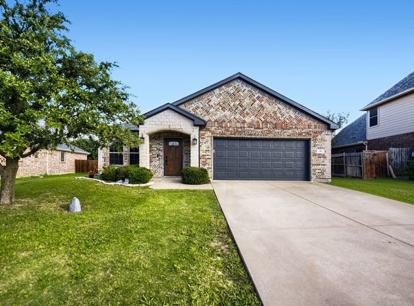 47 Kramer Lane, Sanger, TX 76266