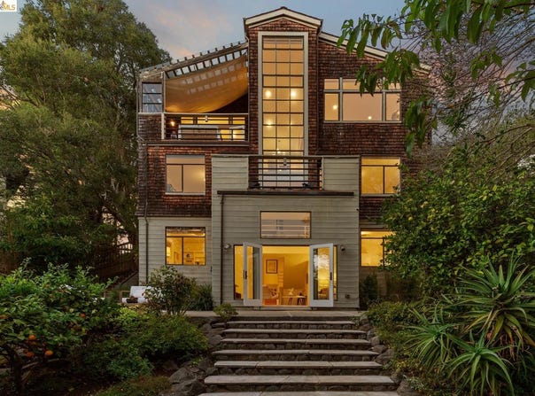 2920 Avalon Ave, Berkeley, CA 94705