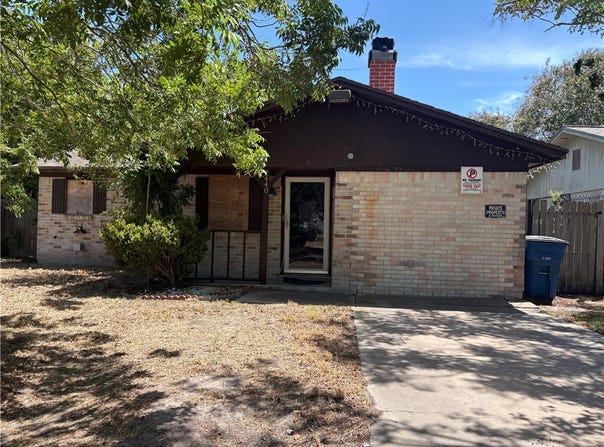 2440 Avenue C, Ingleside, TX 78362