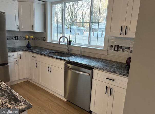80 E 3RD Street, MOORESTOWN, NJ 08057