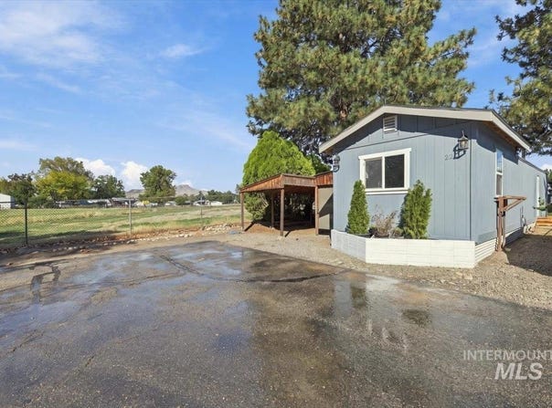 1508 E Main Street, Emmett, ID 83617