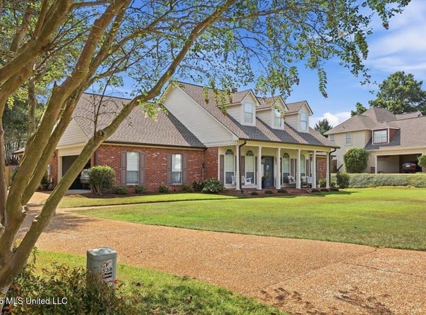 534 Lake Pointe Lane, Madison, MS 39110