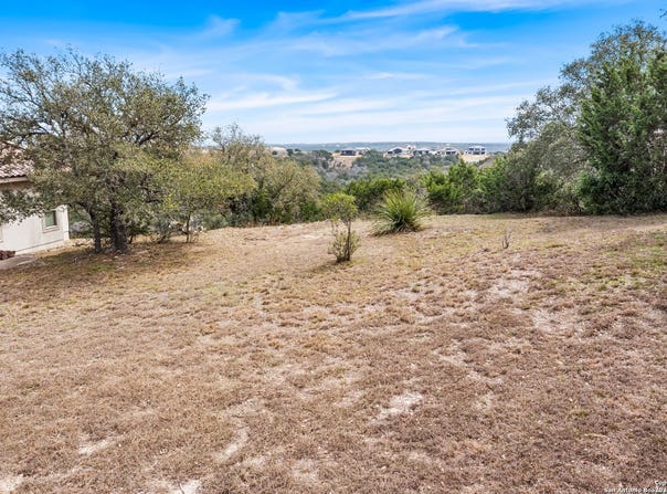 105 TOWNE VIEW CIR, Boerne, TX 78006