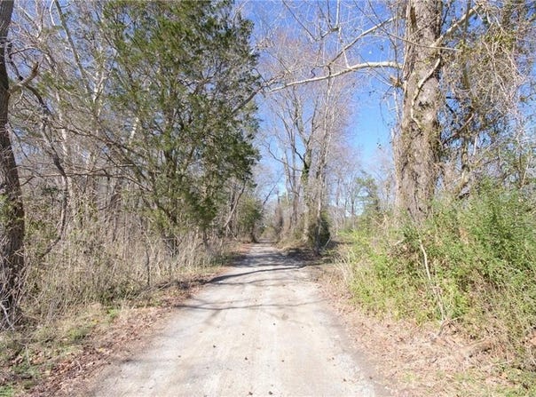 13474 Hatchers Lane, Smithfield, VA 23430