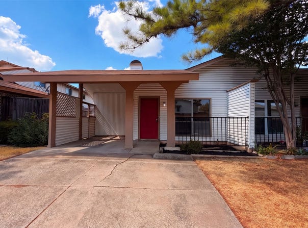 709 Baruna Circle, Garland, TX 75043