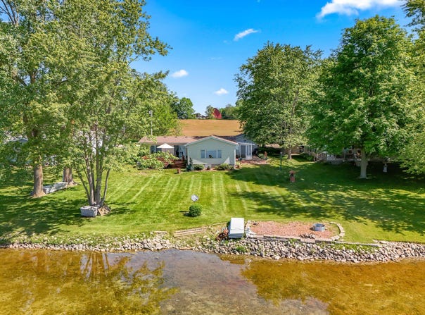 517 Harbaugh Drive, Coldwater, MI 49036
