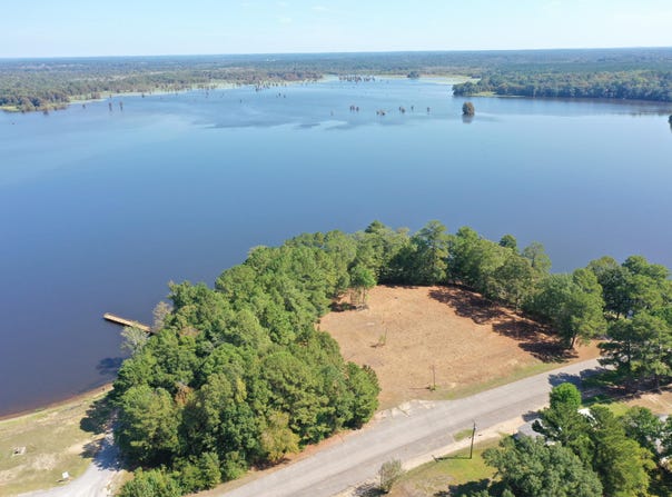 Old Highway 84, Laurel, MS 39443
