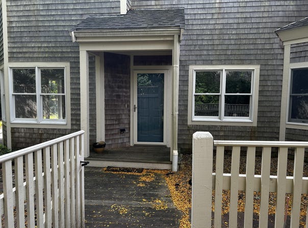 16 Boxwood Circle, Yarmouth Port, MA 02675