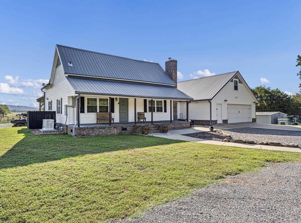 60 Tower Rd, Hattieville, AR 72063