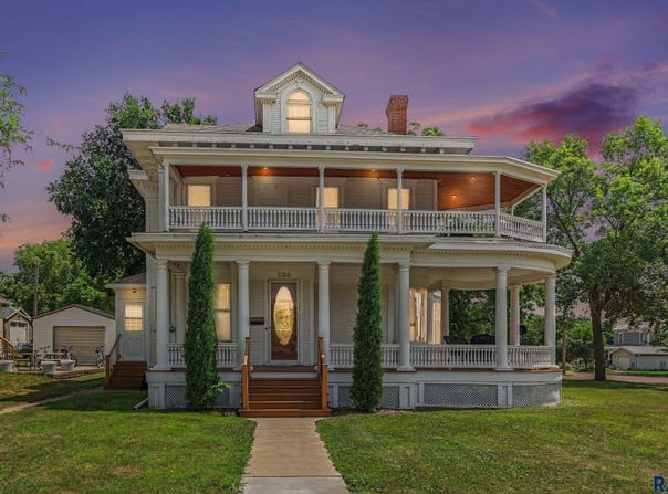 500 N Egan Ave, Madison, SD 57042