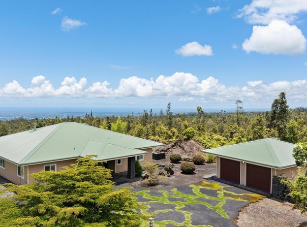 3331 KAUMANA DRIVE, Hilo, HI 96720