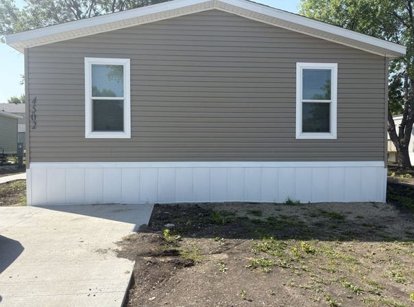 4502 San Juan, Fargo, ND 58103