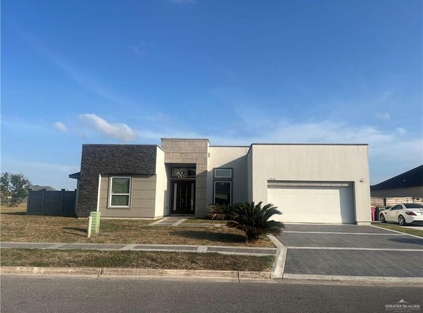 7436 Burr Oak Loop, Brownsville, TX 78526