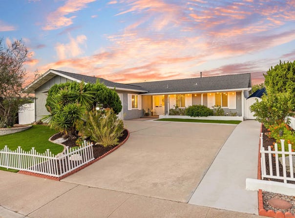 11944 Callado Rd., San Diego, CA 92128