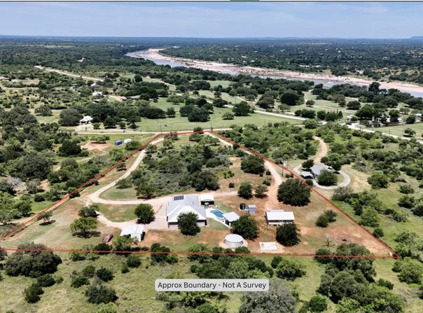 116 County Road 117, Llano, TX 78643-1271