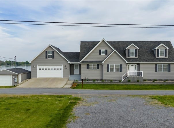 28008 Stony Point Road, Cape Vincent, NY 13618