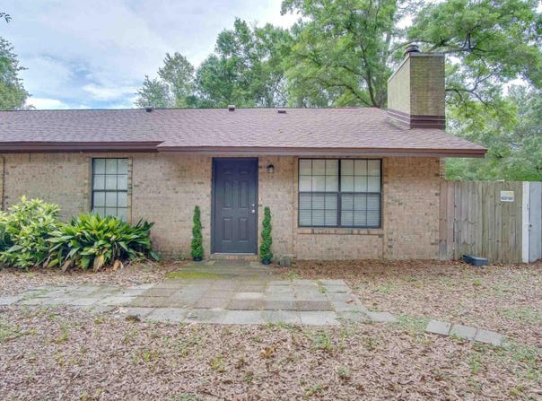 9345 Chisholm Rd, Pensacola, FL 32514
