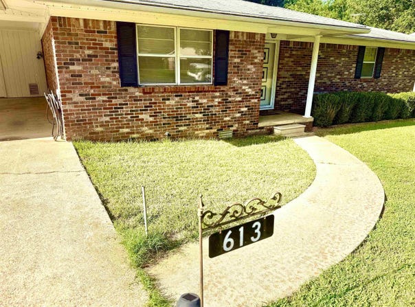 613 E Cedar, Warren, AR 71671