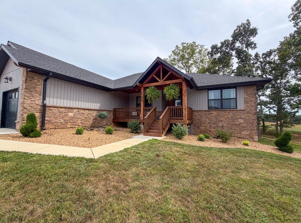 105 Boroughs Street, Cabool, MO 65689