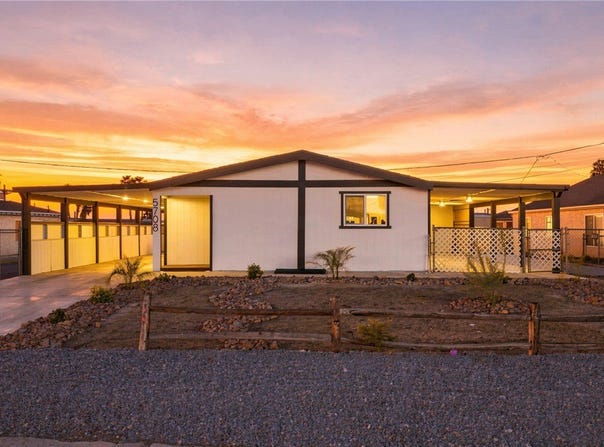 5708 S Loop Lane, Fort Mohave, AZ 86426