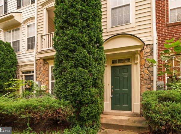 22997 BULWARK Terrace, ASHBURN, VA 20148