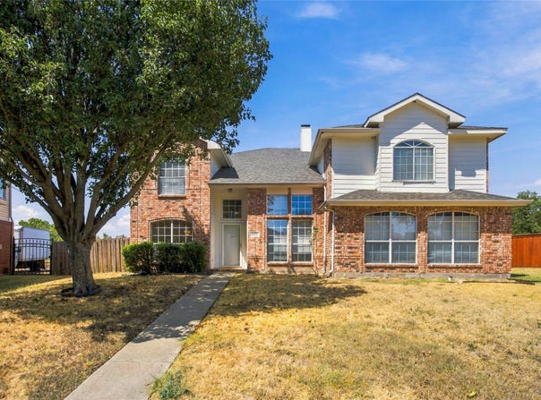 531 Pecan Leaf Drive, Lancaster, TX 75146