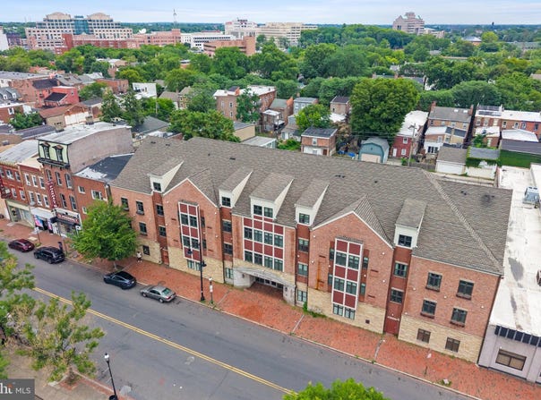 350 S BROAD Street, TRENTON, NJ 08608