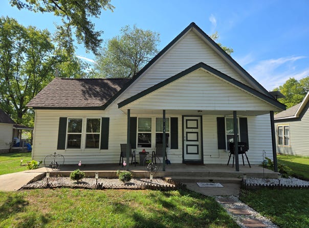 1024 Seneca Avenue, Seneca, MO 64865