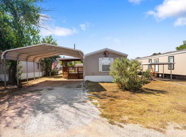 704 E Schubert Lot #13, Fredericksburg, TX 78624