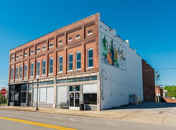 106 N Broadway St., Providence, KY 42450