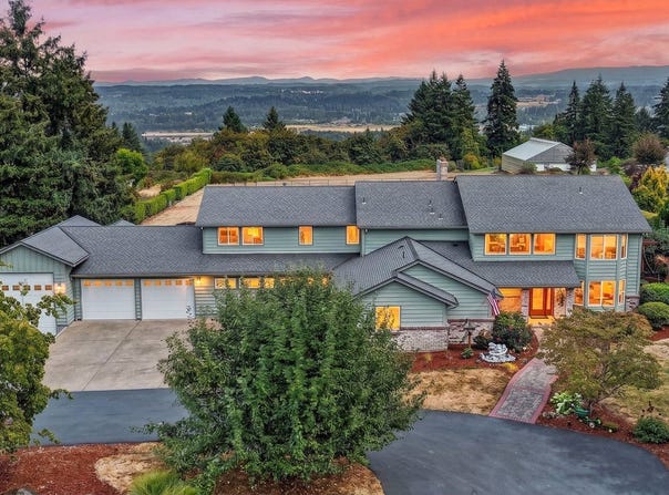 20860 S SPRINGWATER Rd, Estacada, OR 97023