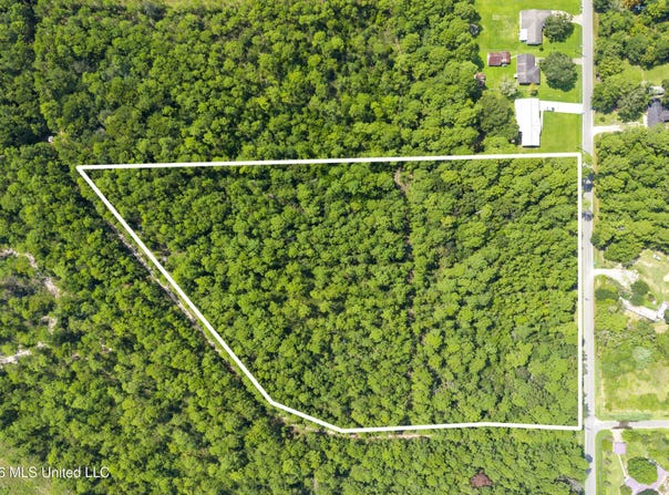 Belmont Estates Drive, Gautier, MS 39553