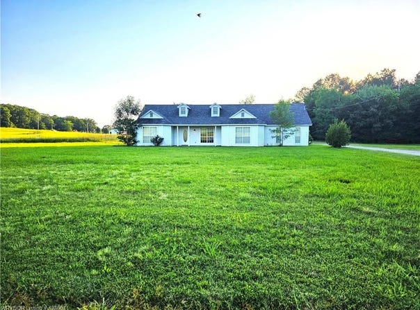 5211 Old Forest Grove RD, Charleston, AR 72933