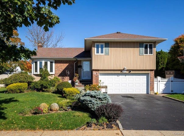3757 Jules Lane, Wantagh, NY 11793