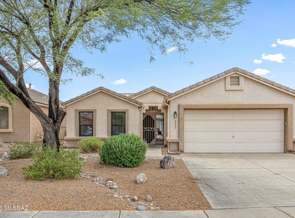 8558 S Compass Drive, Tucson, AZ 85756