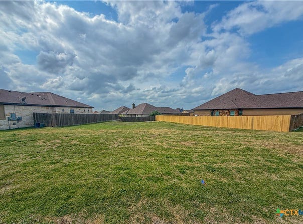 169 Greg Lane lot: 18, Jarrell, TX 76537
