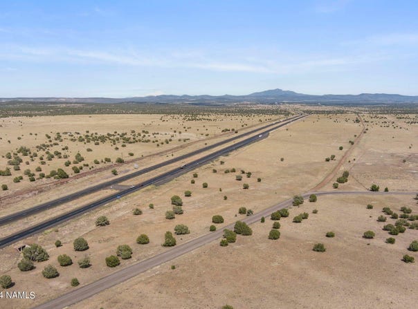 W Old Hwy 66, Ash Fork, AZ 86320