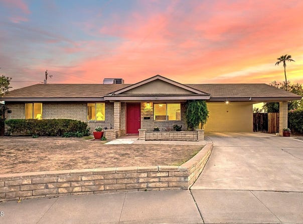 11208 N 38TH Place, Phoenix, AZ 85028