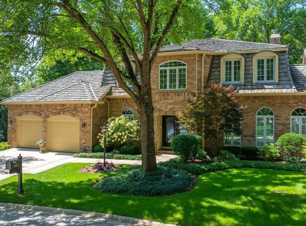 467 Le Provence Circle, Naperville, IL 60540