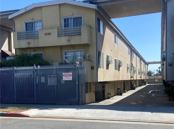 8800 Burnet, North Hills, CA 91343