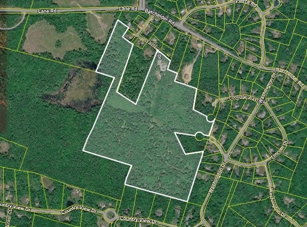 Eastside Drive, Raymond, NH 03077