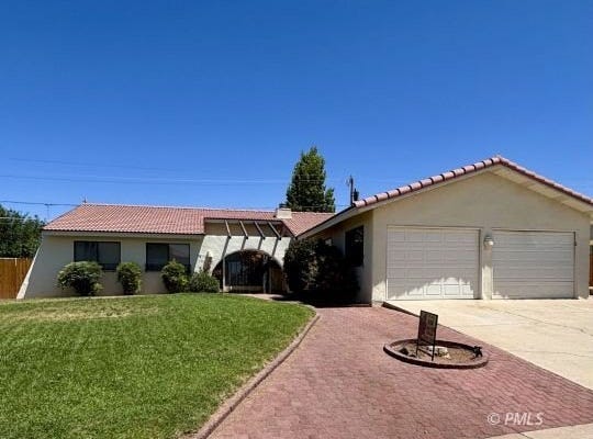 79 S Navajo Dr, Page, AZ 86040