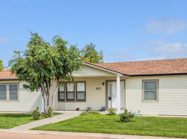 811 E Johnson Street, Holyoke, CO 80734