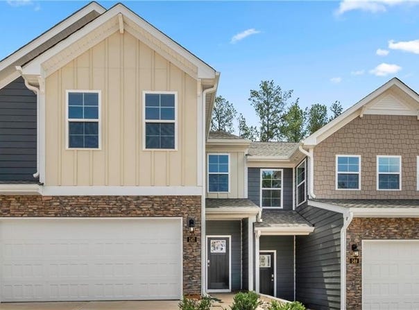 107 Silverpine Way, Bermuda Run, NC 27006