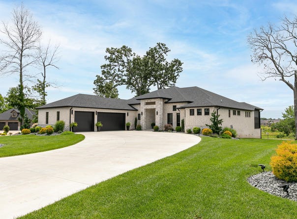 874 E Kenmare Court, Nixa, MO 65714