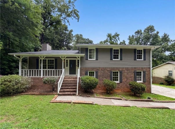 6486 Lynndale Lane, Morrow, GA 30260